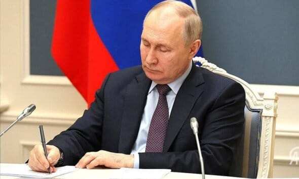 Russia Removes Taliban from Terrorist List