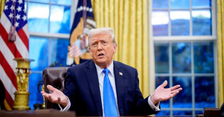 Trump’s Middle East Trip Sparks Business Conflict Concerns