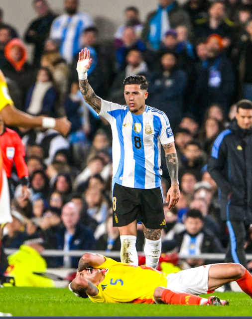 Red Card Drama Shifts the Match Enzo Fernández Sent Off