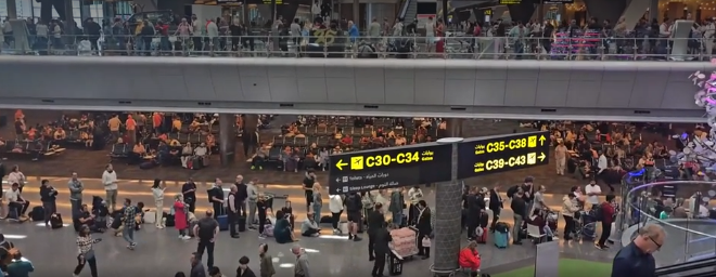 Thousands of Passengers Stranded with No Clear Information