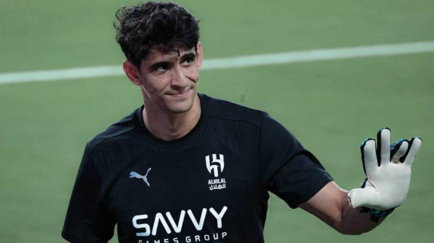 How Did Yassine Bounou Stand Out as a Goalkeeper?